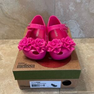 NWT Mini Melissa Ultragirl Pink garden springtime flower